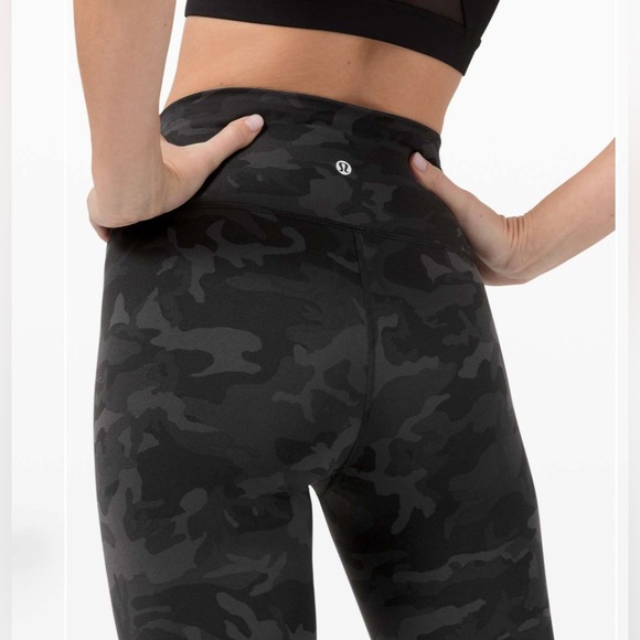 lululemon athletica Pants - 🤩🤩Lululemon Wunder Train High-Rise Tight 25"
Incognito Camo Multi Grey